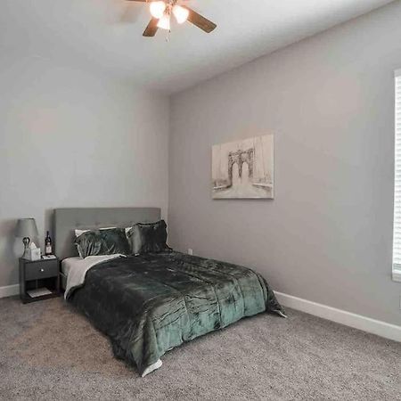 Entire House-Comfy/Close To Downtown/Ybor Tampa Zewnętrze zdjęcie